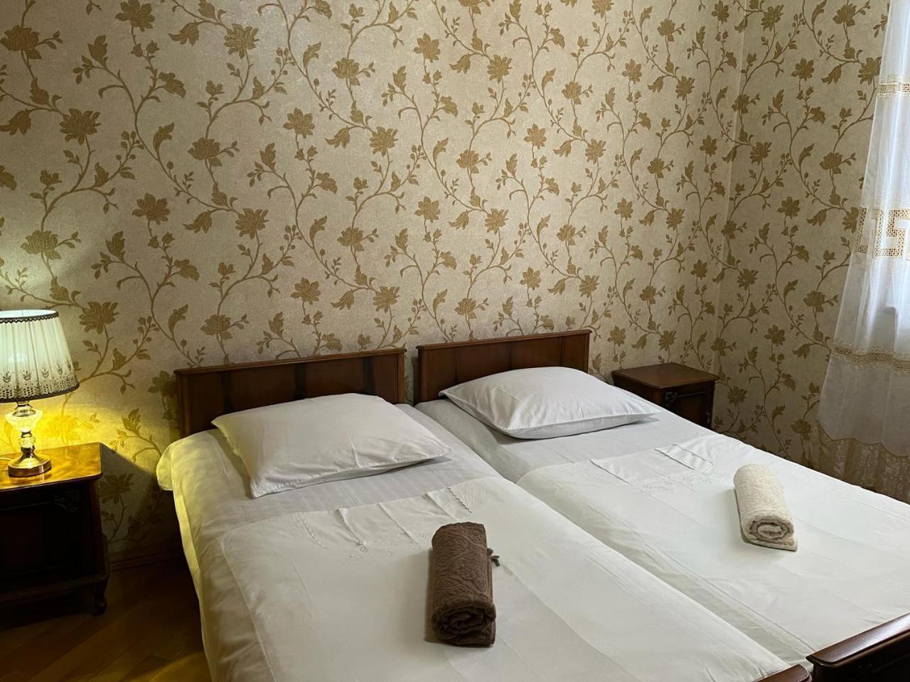 Guest House Levan II Dadiani Zugdidi Exterior foto