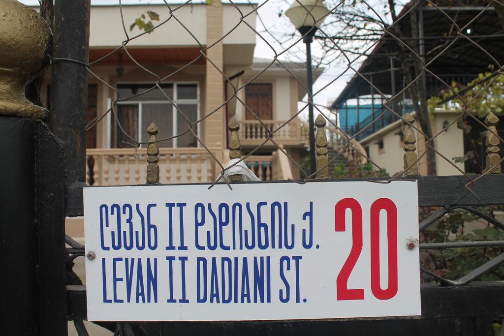 Guest House Levan II Dadiani Zugdidi Exterior foto